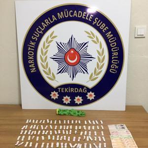 Çorabında uyuşturucuyla yakalandı