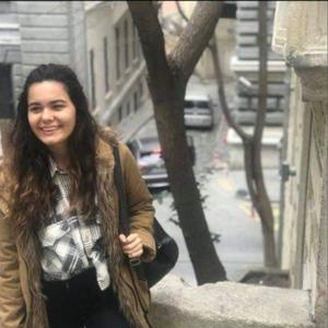 Genç öğretmen kansere yenik düştü