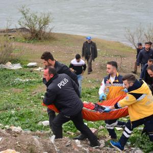 Köprüden çaya atlayarak intihar etti