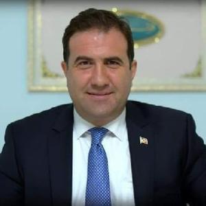 Doğanhisarın yeni belediye başkanı Süleyman Pekmez oldu