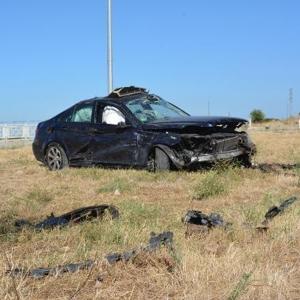 Çanakkalede iki otomobil çarpıştı: 8 yaralı