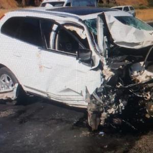Ağrıda trafik kazası: 2 ölü, 1 yaralı