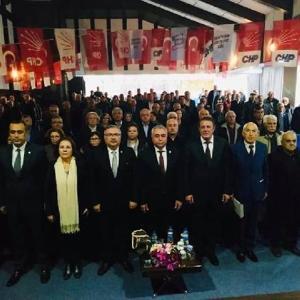 CHP Karacusuda Cengiz Çumralı başkan seçildi