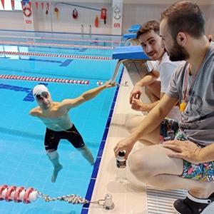 Kente yüzme havuzu geldi, engelli Rahmiye olimpiyat yolu açıldı