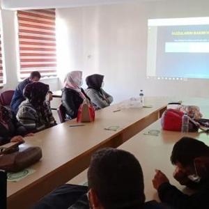 Hocalarda sürü yönetimi elemanı kursu