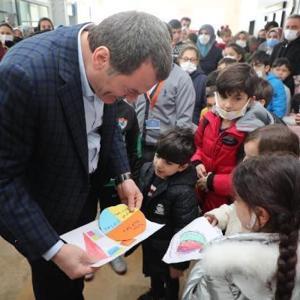 ‘Bilim Zeytinburnu’ merkezi 100 günde 10 bin öğrenci ağırladı