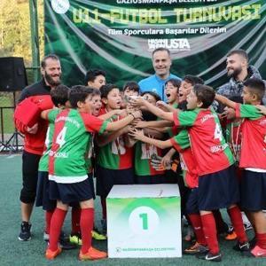 U11 Futbol Turnuvası’nda Gaziosmanpaşaspor şampiyon oldu