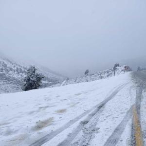 Konyayı Antalyaya bağlayan kara yolunda kar etkili oluyor