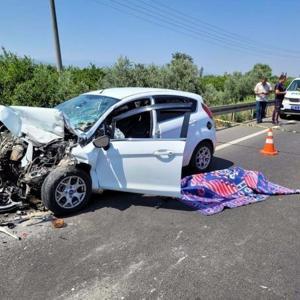 TIRa arkadan çarpan otomobilin sürücüsü öldü