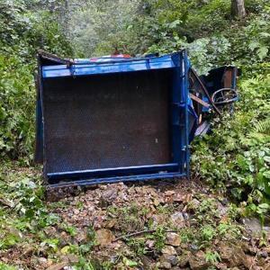 Trabzon’da ‘pat pat’ devrildi; sürücü öldü