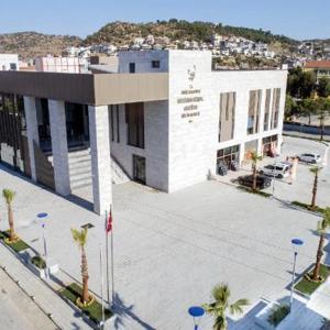 Dikilide Mustafa Kemal Atatürk Kültür Merkezi kapılarını açıyor