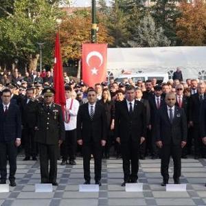 Burdurda Atatürk törenlerle anıldı