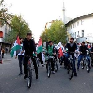 Bingöl’de Filistin için pedal çevirdiler