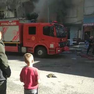 Diyarbakırda dükkan yangını