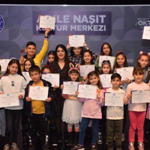 Yıldırım Belediyesi’nin sanat kursları mezunlarını verdi