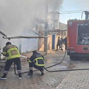 Mardin’de markette yangın