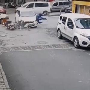 İstanbul - Esenlerde motosikletlilerin kazası kamerada