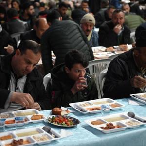 Belediye, iftar geleneğini sürdürecek İftar sofrası Afra Düğün Salonu’na kurulacak