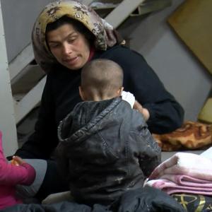 Sultangazide hamile kadın 5 çocuğuyla sokakta kaldı