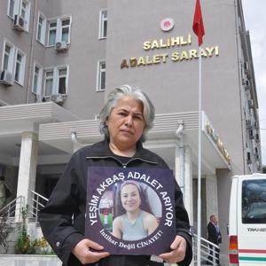 Polis lojmanında ölü bulunan Yeşimin annesi: Kızım mezarında rahat uyusun istiyorum