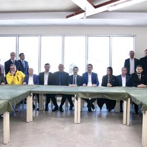 İBB Başkan Adayı Kurum Firuzköy Trakya ve Rumeli Kültürünü Yaşatma Vakfı’nı ziyaret etti
