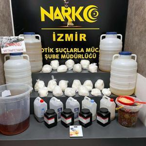 İzmirde 112 kilo metamfetamin ele geçirildi; 2si yabancı uyruklu, 5 gözaltı