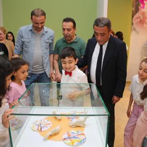 Küçükçekmece’de Dünya Otizm Farkındalık Gününde ‘Mustafa’ sergisi açıldı