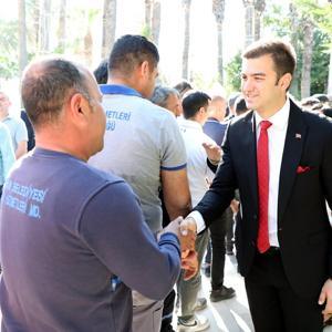 Bodrum Belediye Başkanı Mandalinci, belediye personeliyle bayramlaştı