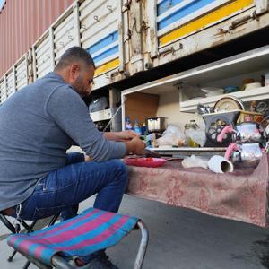 TIR şoförleri, sıra bekledikleri Habur sınır kapısında hazırladıkları yemeklerle oruçlarını açtı
