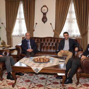 Başkan Yazıcıoğluna amcasından anlamlı ziyaret