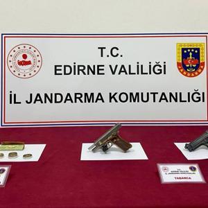 Edirne’de uyuşturucu satıcılarına operasyon