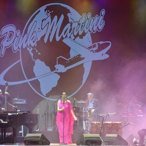 Antalyada Pink Martini konseri