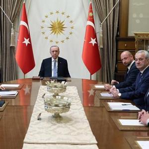 Cumhurbaşkanı Erdoğan Polonya ve Romanya heyetlerini kabul etti