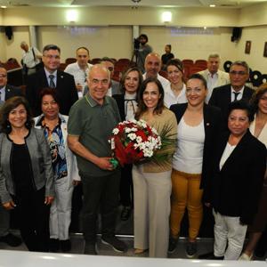 Karşıyaka Belediye Başkanı Ünsal, muhtarlarla buluştu