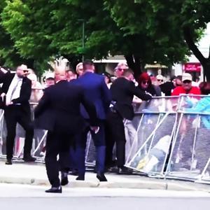 Slovakya Başbakanı Ficoya silahlı saldırı