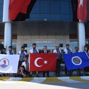 Ankara Üniversitesi öğrencileri, ‘19 Mayıs Ataya Saygı Turu’ kapsamında OMÜ’ye ulaştı