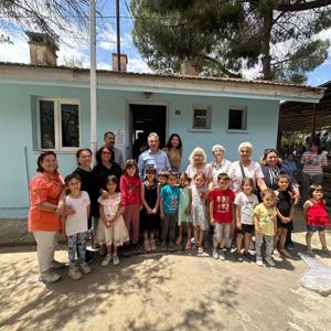 Emekli öğretmenlerin tadilatını yapıp, yenilediği anaokulu hizmete açıldı