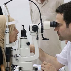 İHH ve AID Göz Sağlığı Merkezinde binlerce Suriyeli tedavi edildi