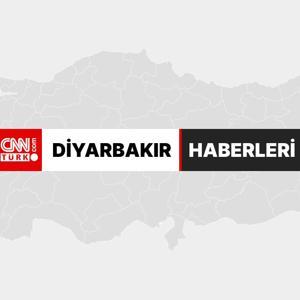 Diyarbakır’da hafif ticari araçla çarpışan motosikletin sürücüsü yaralandı
