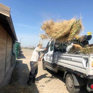 Şehzadeler Belediyesi temizlik çalışmalarını sürdürüyor