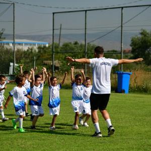 Yunusemrede yaz spor okulları açıldı