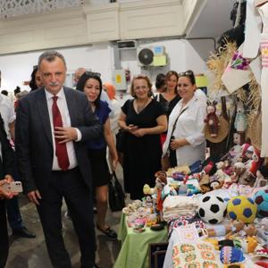 Yunusemre Hanım lokallerinde üretilen ürünler Milet Çarşında satışa sunulmaya başladı