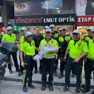 31 yıllık trafik polisine emeklilik pastası