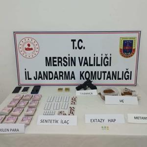 Mersin’de uyuşturucu operasyonu: 5 gözaltı