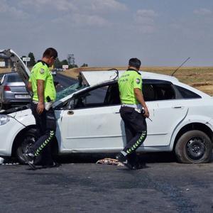 Diyarbakırda otomobil takla attı: 6 yaralı