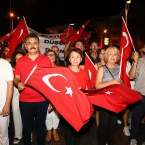 Dikilide Zafer Bayramı festival coşkusuyla taçlandı