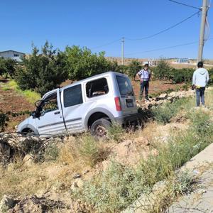 Vinçle çarpışan hafif ticari aracın sürücüsü öldü