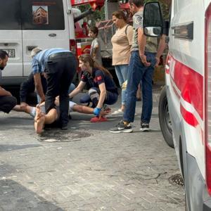 İstanbul - Esenyurt’ta 4 katlı binada yangın: Mahsur kalan 4 kişiyi itfaiye kurtarıldı