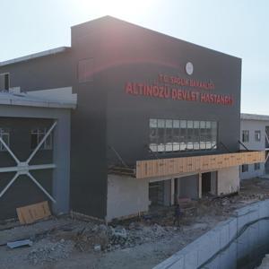 Altınözü Devlet Hastanesi gün sayıyor