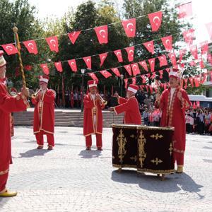 Sivrihisar’ın Kurtuluşu Coşkuyla Kutlandı